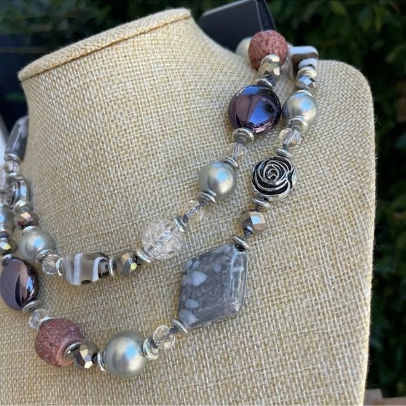 Sisi Bohemian Hippie Rose Long MultiColor Necklace - Picture 3 of 5